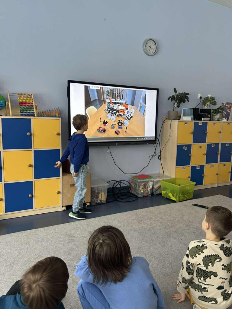 618145232_1938844923511981_1048577011491747456_n